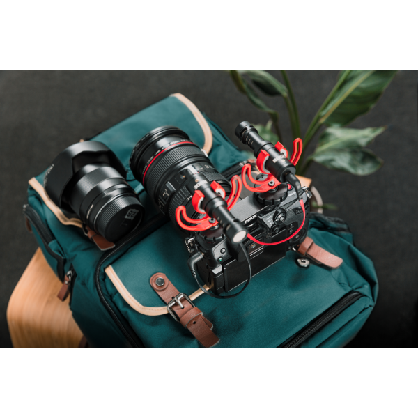 RØDE DCS-1 kettős vakupapucs aljzatú mikrofon és kiegészítő tartó