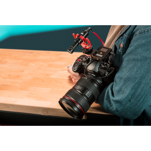 RØDE DCS-1 kettős vakupapucs aljzatú mikrofon és kiegészítő tartó
