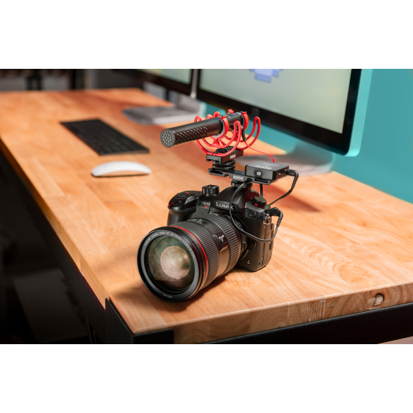 RØDE DCS-1 kettős vakupapucs aljzatú mikrofon és kiegészítő tartó