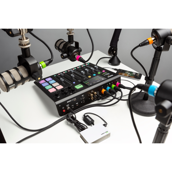 RØDE DC-USB1 USB táp adapter RØDECaster Pro keverőhöz RØDE DC-USB1 USB táp adapter RØDECaster Pro keverőhöz