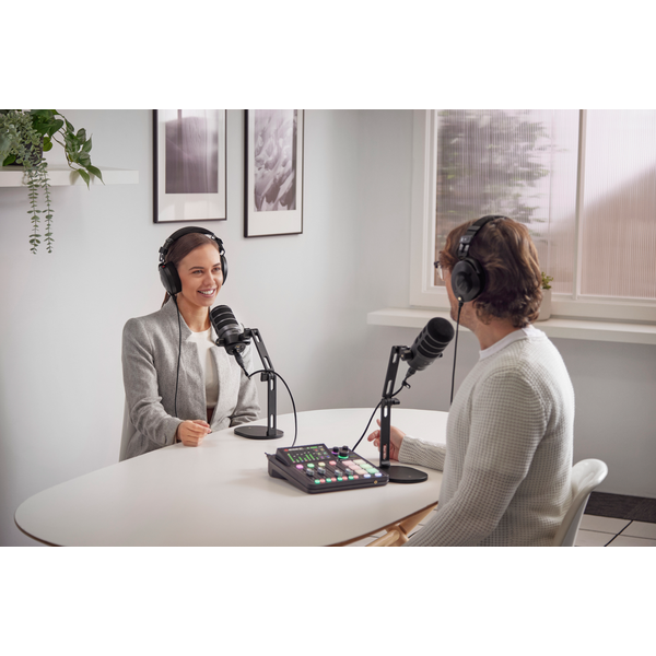 RØDECaster Duo podcast és audio produkciós keverő, fekete