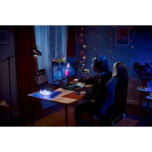 RØDECaster Pro II podcast és audio produkciós keverő, fekete
