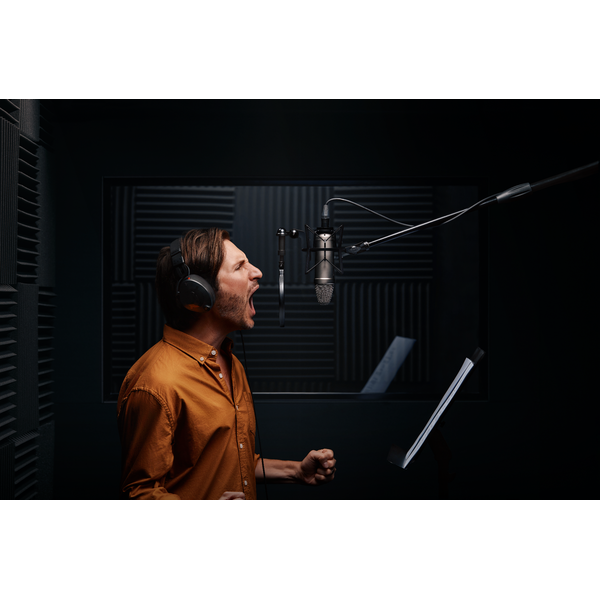 RØDE NT1 GEN5 prémium kondenzátor stúdió mikrofon (XLR / USB), ezüst