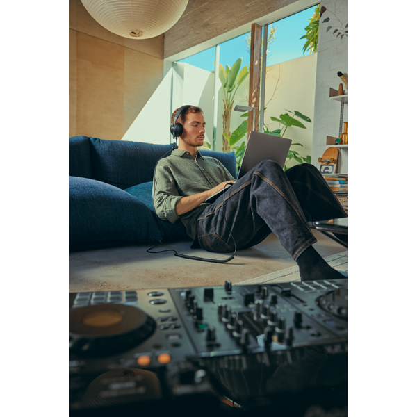 RØDE NTH-50 professzionális On-Ear stúdió és DJ fejhallgató RØDE NTH-50 professzionális On-Ear stúdió és DJ fejhallgató
