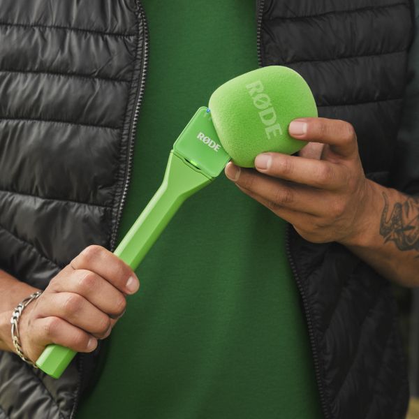 RØDE Interview GO mikrofonfogó nyél vezeték néküli mikrofonokhoz, zöld
