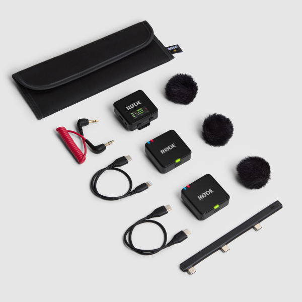RØDE Wireless GO GEN3 Charge Case+ töltő és tartó tokkal csomagban, fekete